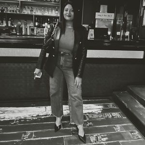 Meet your Posher, Tanisha